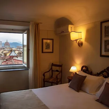 Palazzo Guadagni Hotel Florence