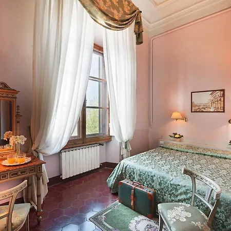 Palazzo Guadagni 3* Florence