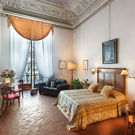 Palazzo Guadagni Hotel 3*