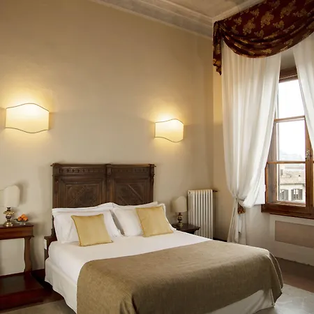 Hotel Palazzo Guadagni 3*