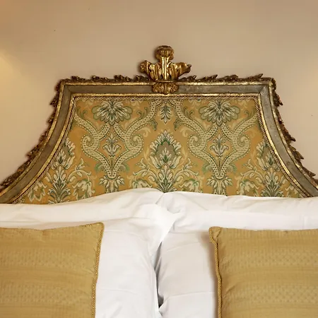 Palazzo Guadagni Hotel 3*