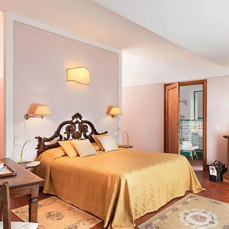Palazzo Guadagni Hotel Florence