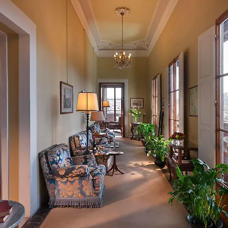 Palazzo Guadagni Hotel 3*